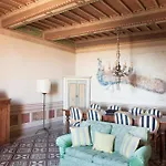 Wp Relais Mazzini דירה מונטלצ'ינו